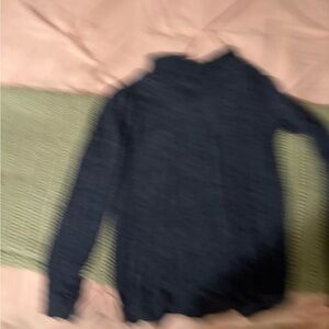 Girls’ navy longsleeve hooded shirt